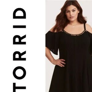 TORRID Mini Gauze Cold Shoulder Trapeze Dress Deep Black Size 3
